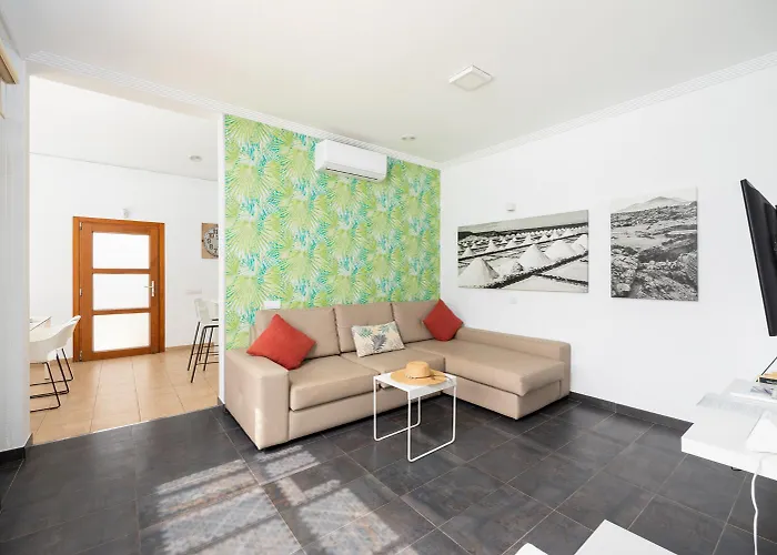 Isadora * Playa Blanca (Lanzarote)